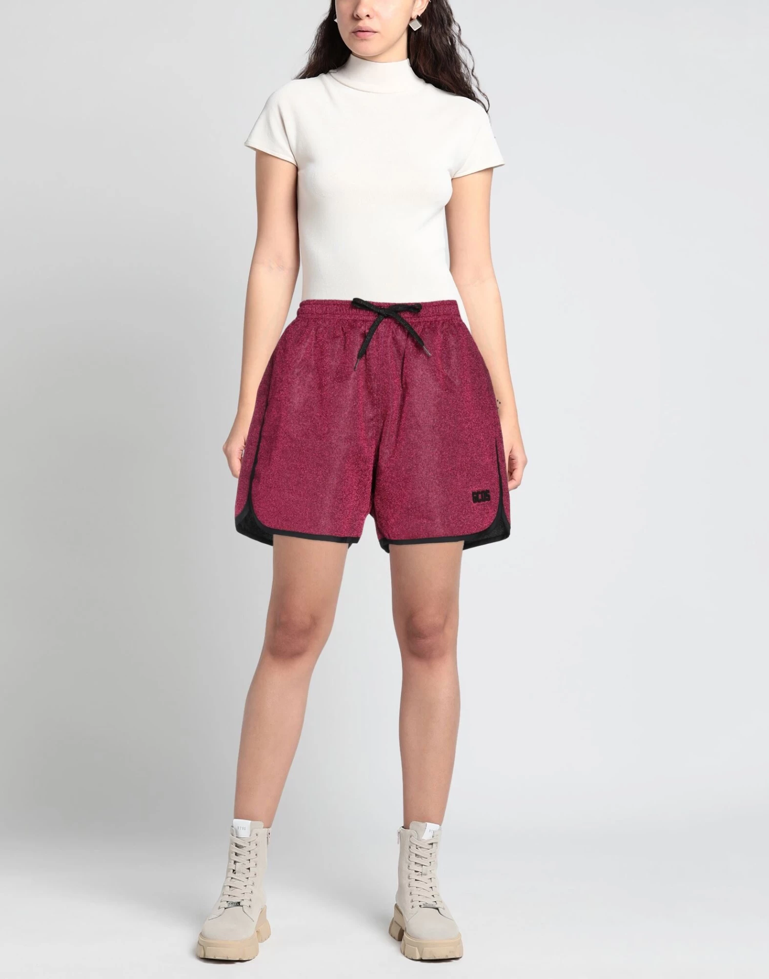 On Sale - GCDS Shorts & Bermuda For Women Garnet 4 On Sale - GCDS Shorts & Bermuda For Women Garnet - Image 2