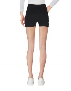 The Surprise Price - GCDS Shorts & Bermuda For Women White 9 The Surprise Price - GCDS Shorts & Bermuda For Women White -GCDS Sales Shop unnamed file 2124